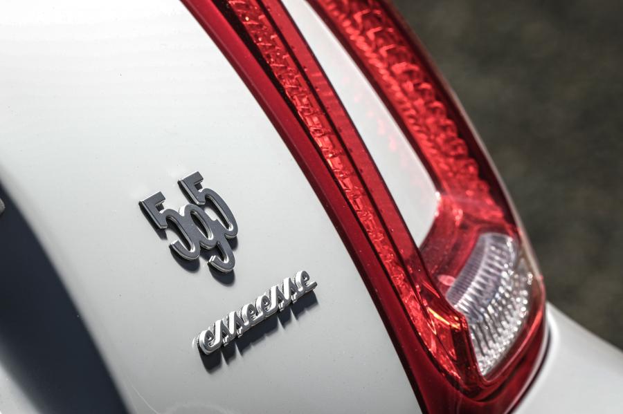 Логотип Abarth 595 esseesse (312) 2019 года  (WW) (фото 22 из 44)